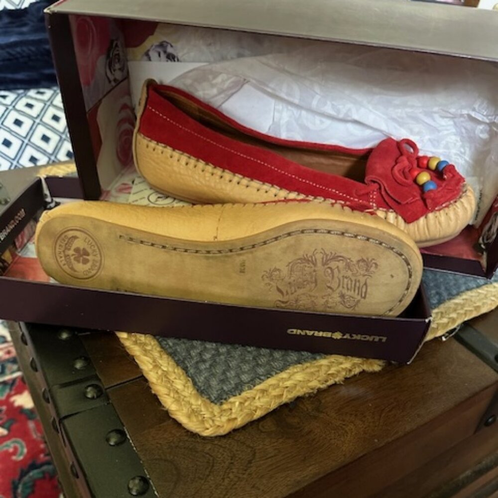 Lucky Brand Moccasins - Picture 2 of 3